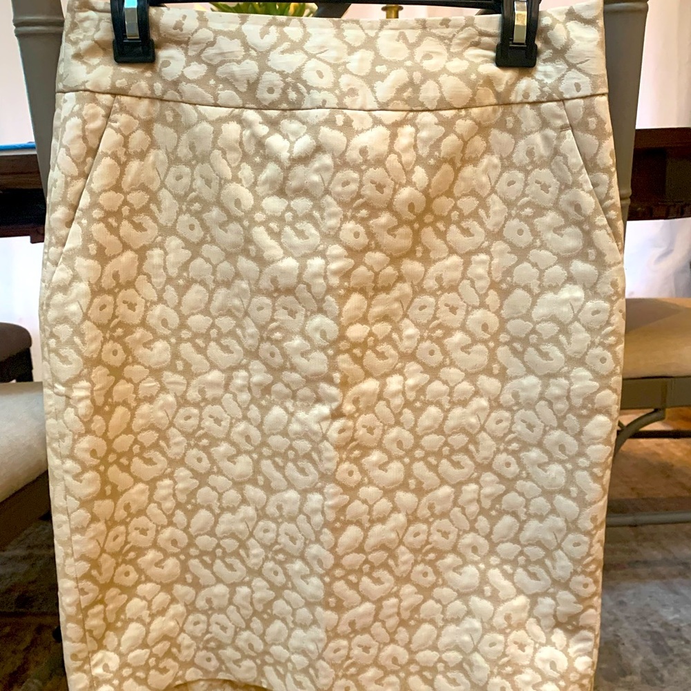 Women’s Leopard Business Casual Skirt